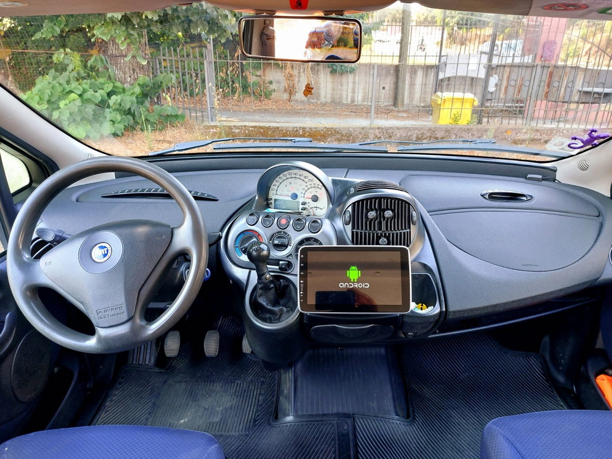 Fiat Multipla 1.9 MJT Active (3)