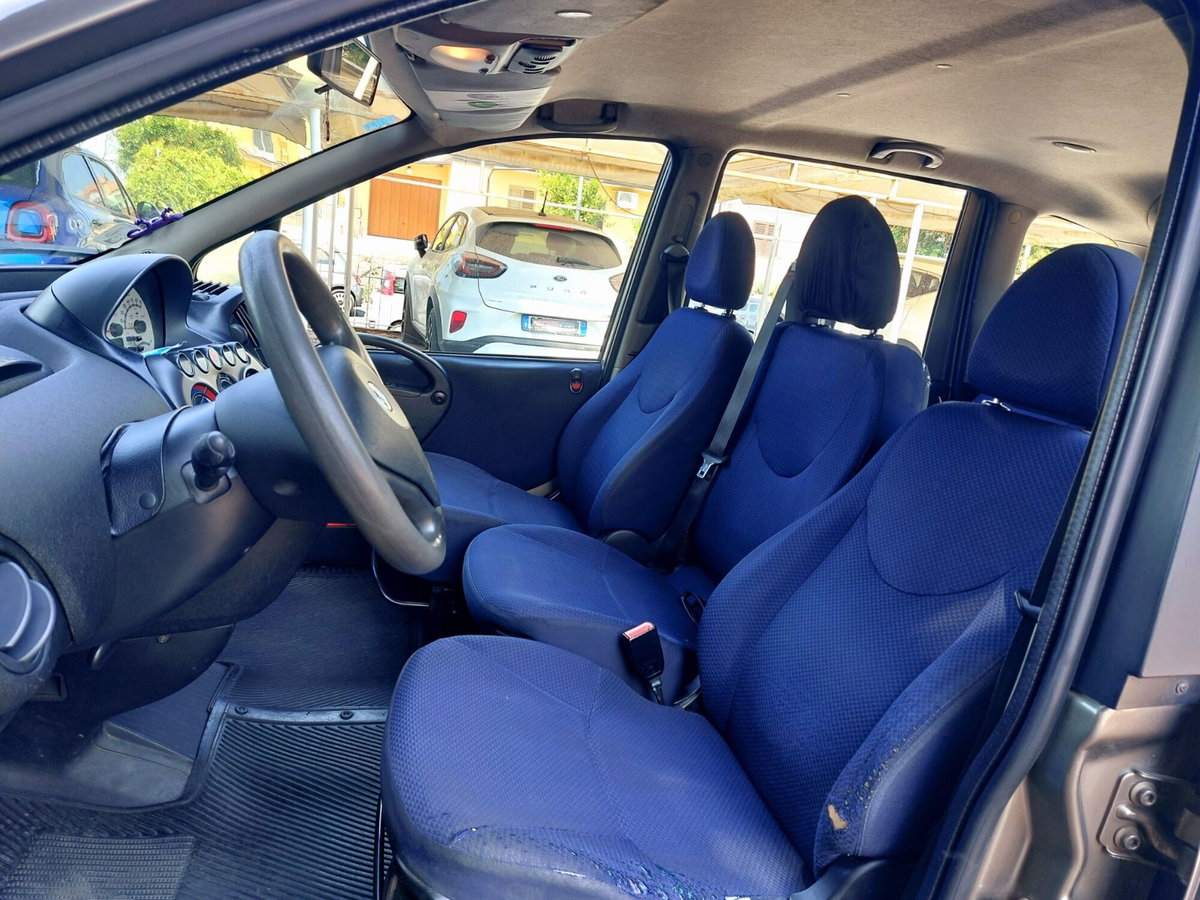Fiat Multipla 1.9 MJT Active (4)