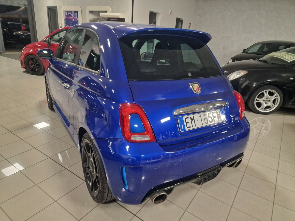 Fiat 500 1.4 16V Lounge (2)