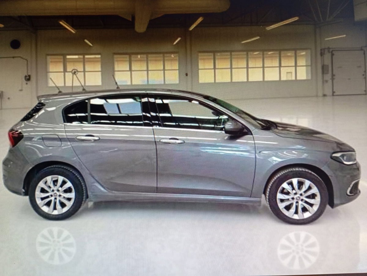 Fiat Tipo Tipo 1.6 Mjt S&S 5 porte Easy (2)