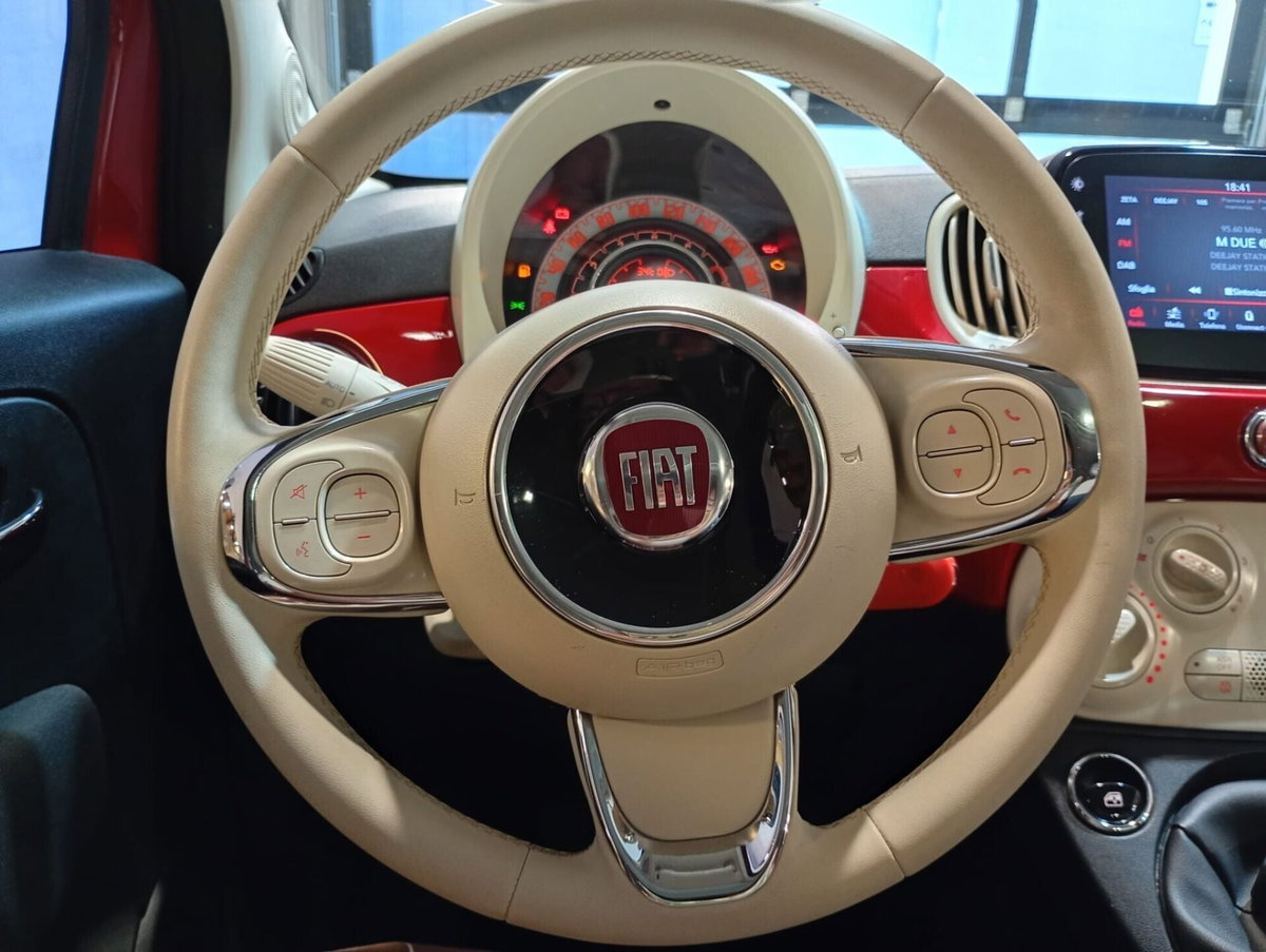 Fiat 500 1.0 Hybrid Lounge (11)