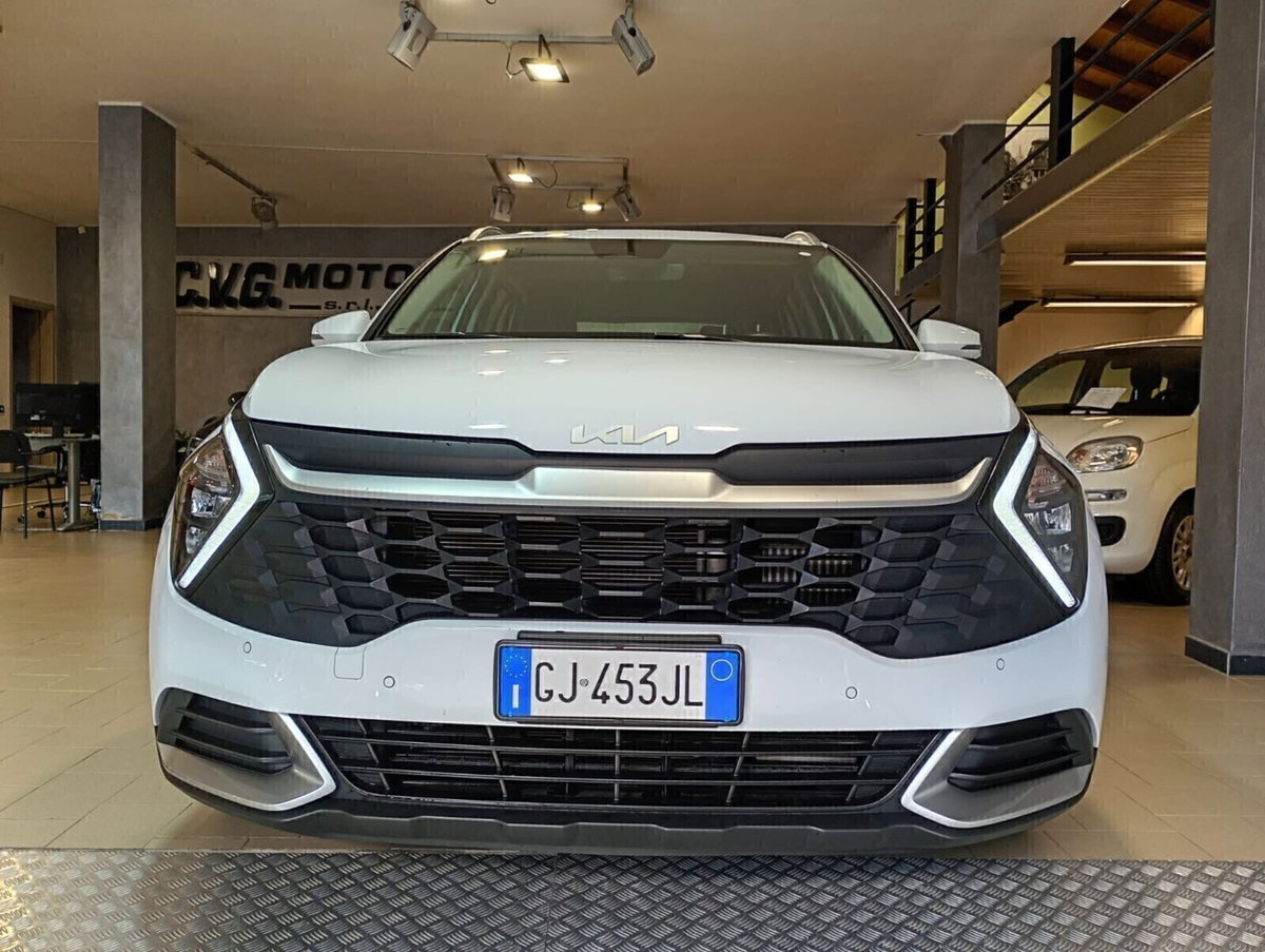 Kia Sportage 1.6 CRDi MHEV Business (2)