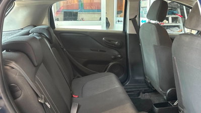 Fiat Punto 1.2 8V 5 porte Lounge (19)