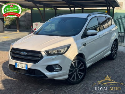 Ford Kuga 2.0 TDCI 150 CV S&S 4WD Powershift ST-Line usata