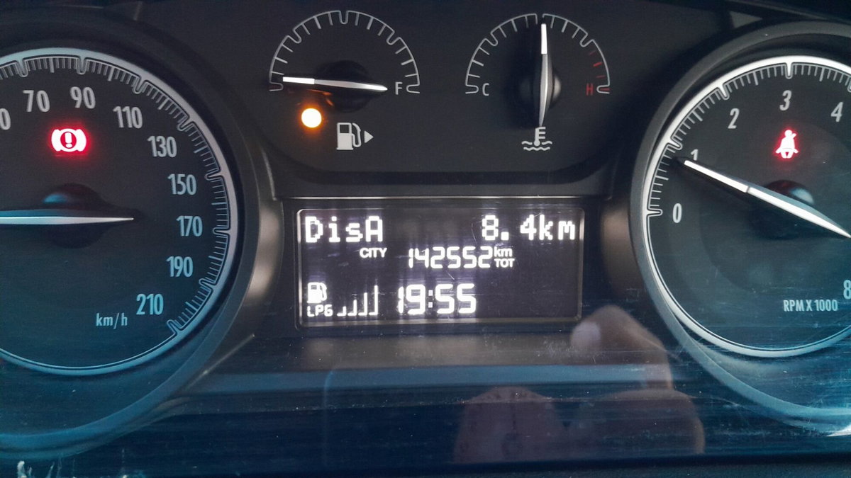 Lancia Ypsilon 1.2 69 CV 5 porte GPL Ecochic Silver (3)