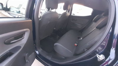 Lancia Ypsilon 1.2 69 CV 5 porte GPL Ecochic Silver (8)