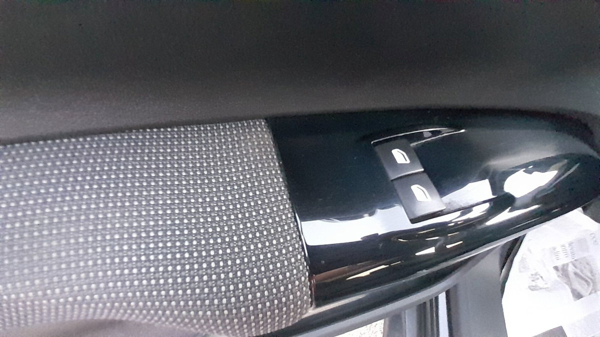 Citroen C4 Cactus PureTech 82 Shine (14)