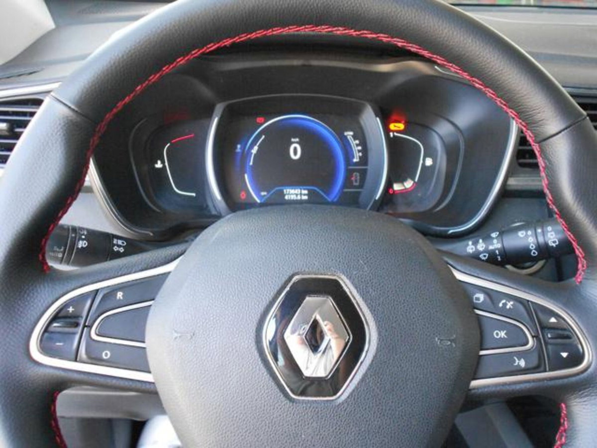 Renault Kadjar 8V 110CV Energy Hypnotic (15)