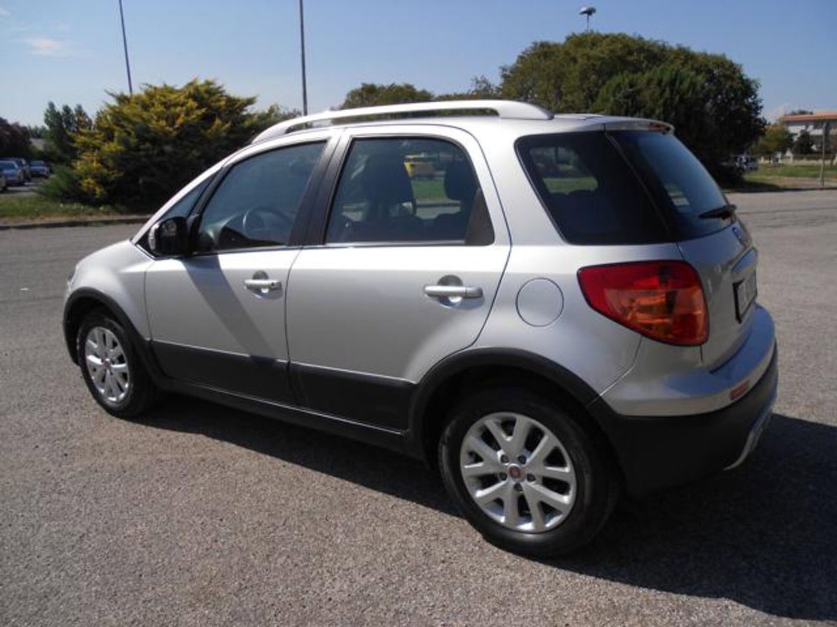Fiat Sedici 1.6 16V 4x2 Emotion (4)