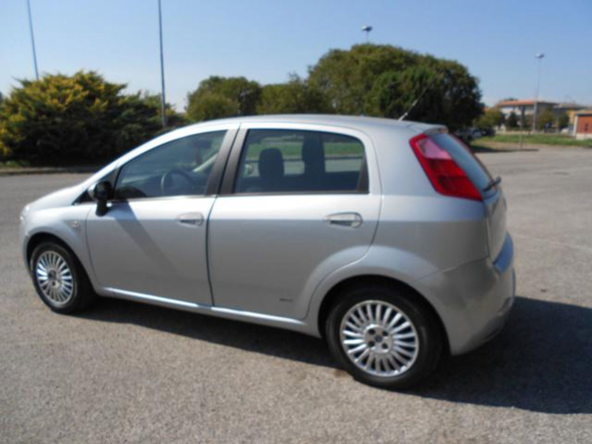 Fiat Grande Punto 1.2 5 porte Dynamic (4)