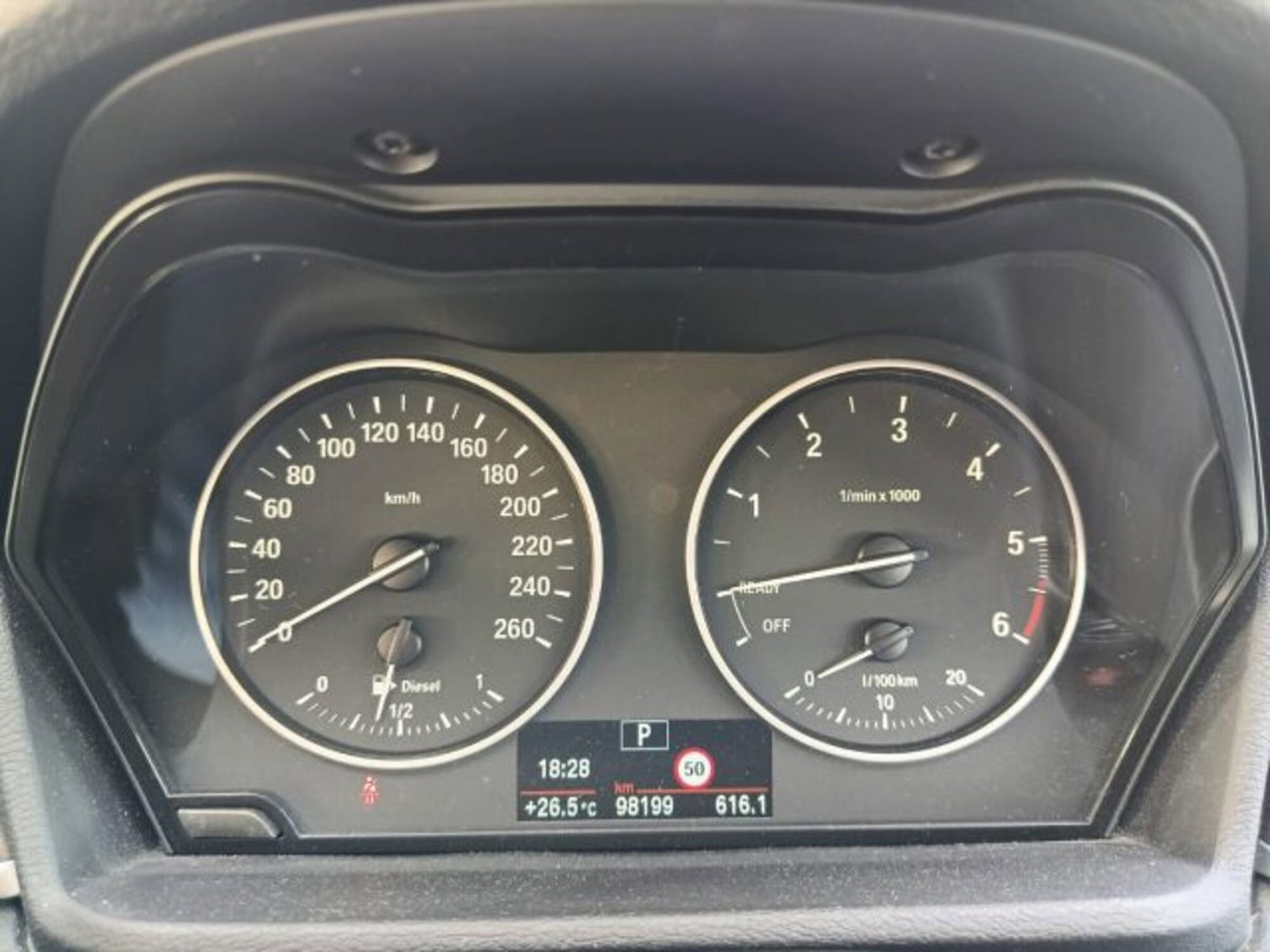BMW X1 xDrive18d xLine Plus (16)