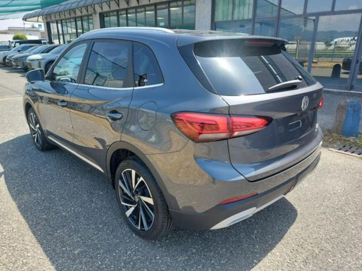 Mg ZS ZS 1.5 Luxury (2)