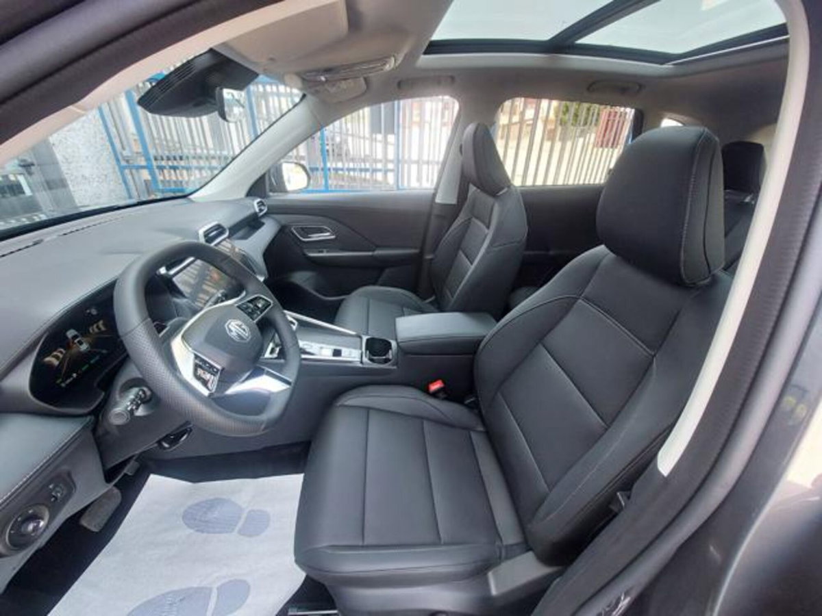 Mg ZS ZS 1.5 Luxury (8)