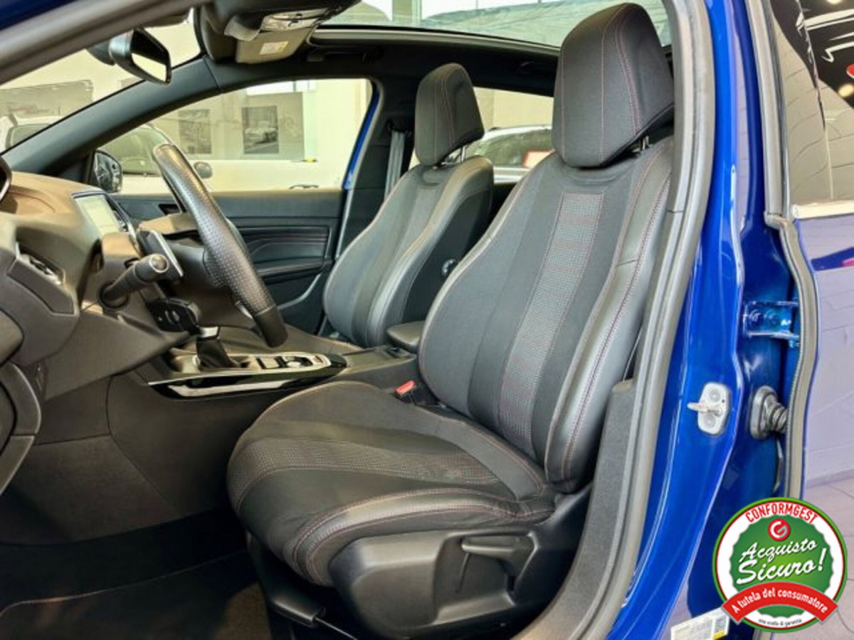 Peugeot 308 PureTech Turbo 130 S&S EAT6 GT Line (14)