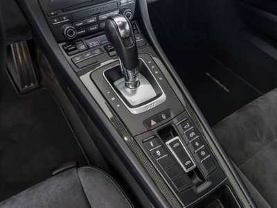 Porsche 911 Cabrio 3.0 Targa 4 GTS (11)
