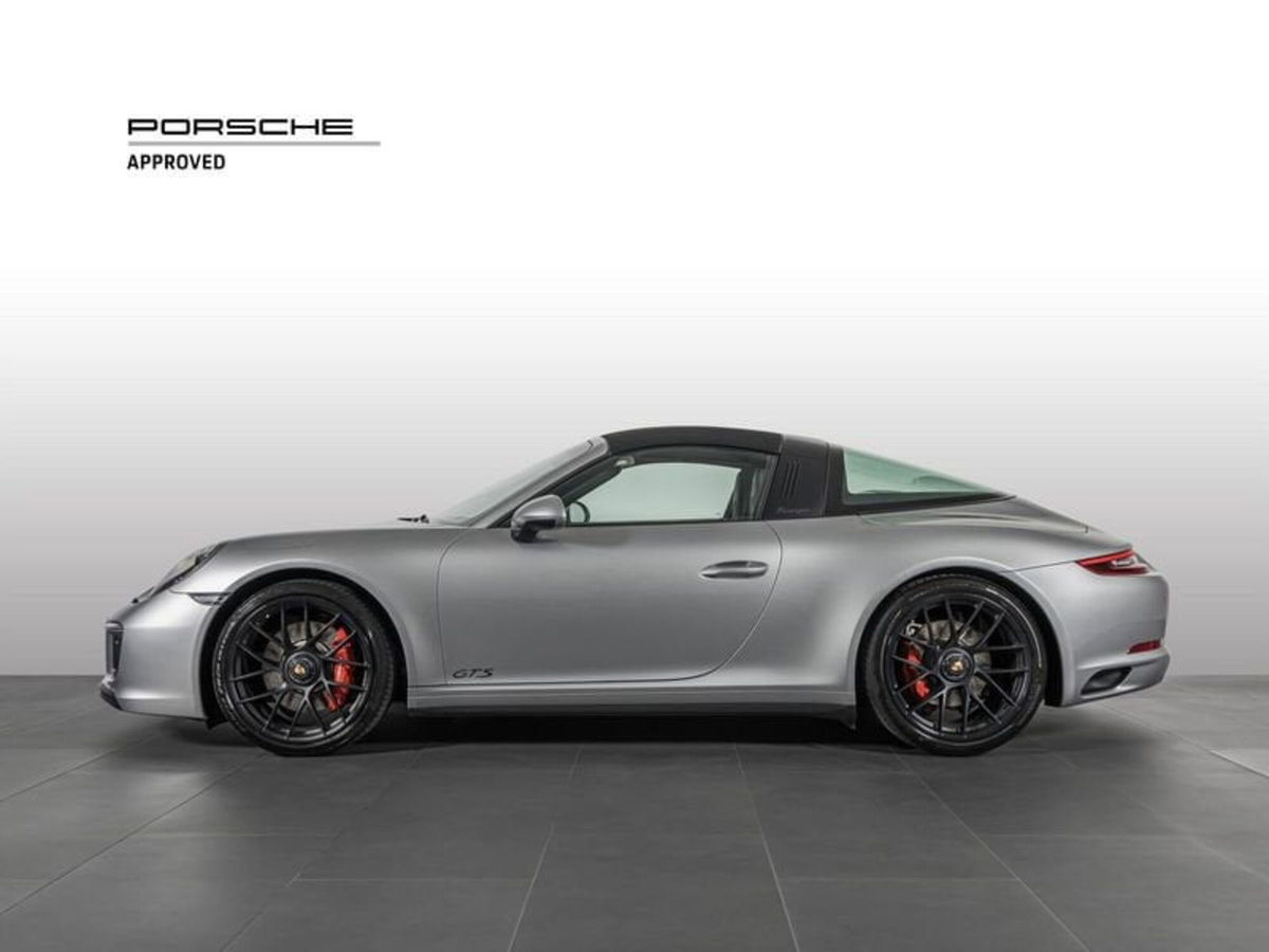 Porsche 911 Cabrio 3.0 Targa 4 GTS (4)