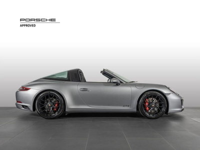 Porsche 911 Cabrio 3.0 Targa 4 GTS (7)