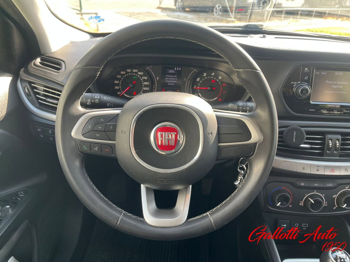 Fiat Tipo Station Wagon Tipo 1.4 SW Lounge (11)