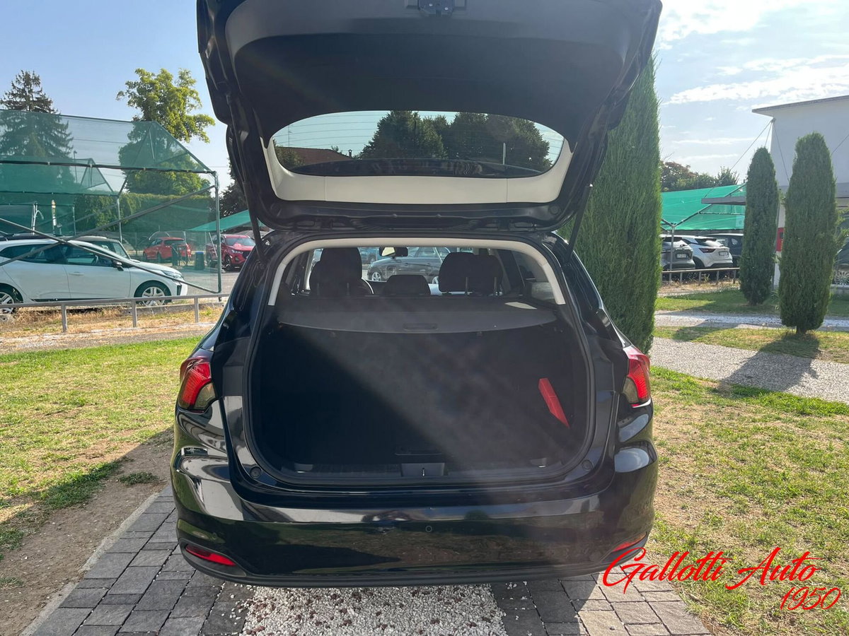Fiat Tipo Station Wagon Tipo 1.4 SW Lounge (15)