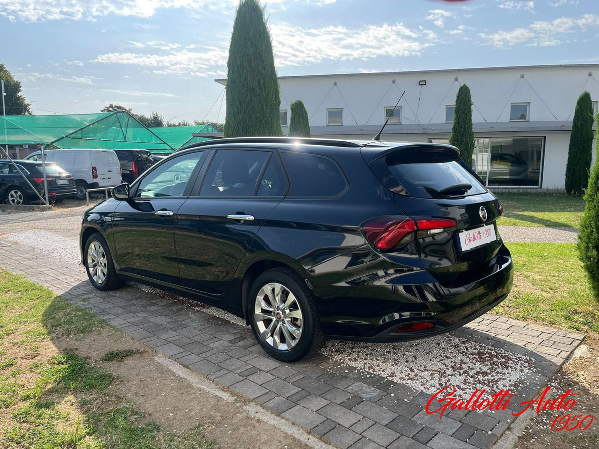 Fiat Tipo Station Wagon Tipo 1.4 SW Lounge (2)