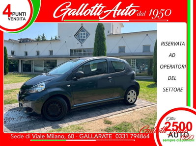 Toyota Aygo 1.0 12V VVT-i 3 porte M-MT usata