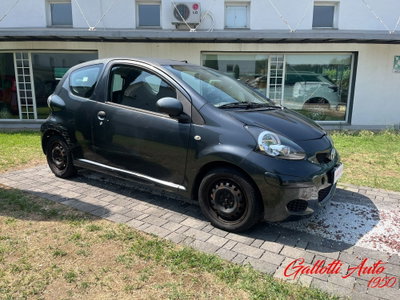 Toyota Aygo 1.0 12V VVT-i 3 porte M-MT (6)