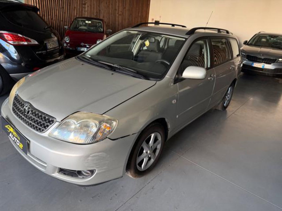 Toyota Corolla Station Wagon 1.D-4D M-MT Station Wagon (2)