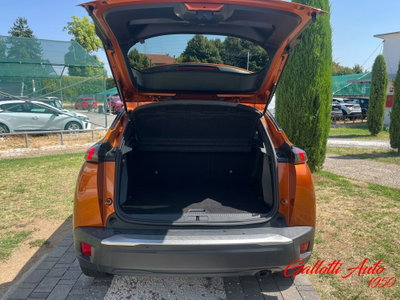Peugeot 2008 1.2 puretech Allure s&s 100cv (15)