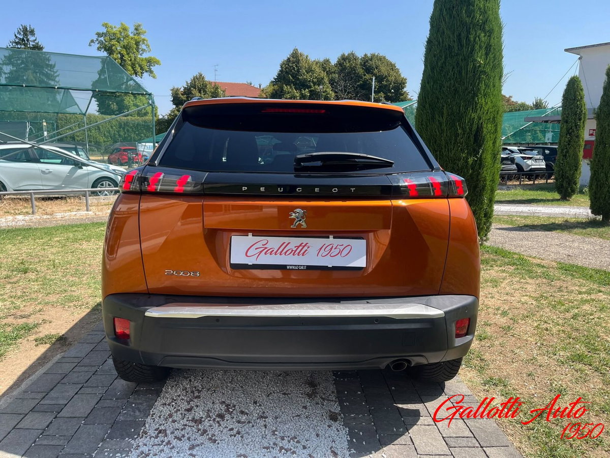 Peugeot 2008 1.2 puretech Allure s&s 100cv (8)