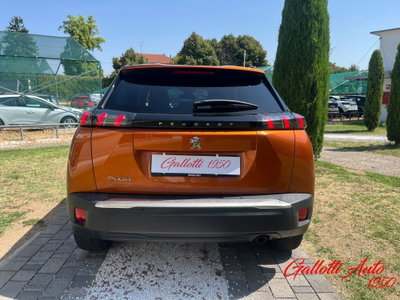 Peugeot 2008 1.2 puretech Allure s&s 100cv (8)
