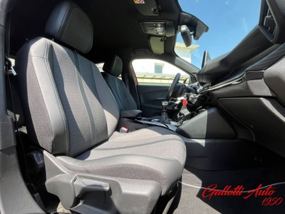 Peugeot 2008 1.2 puretech Allure s&s 100cv (9)