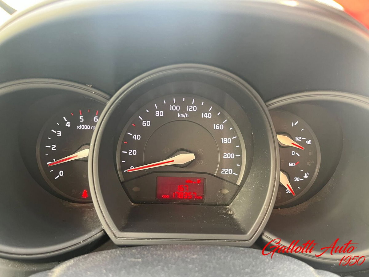 Kia Rio 1.1 CRDi 5p. Active Collection (12)