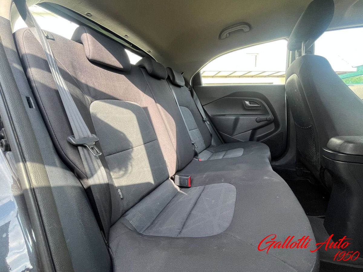 Kia Rio 1.1 CRDi 5p. Active Collection (14)