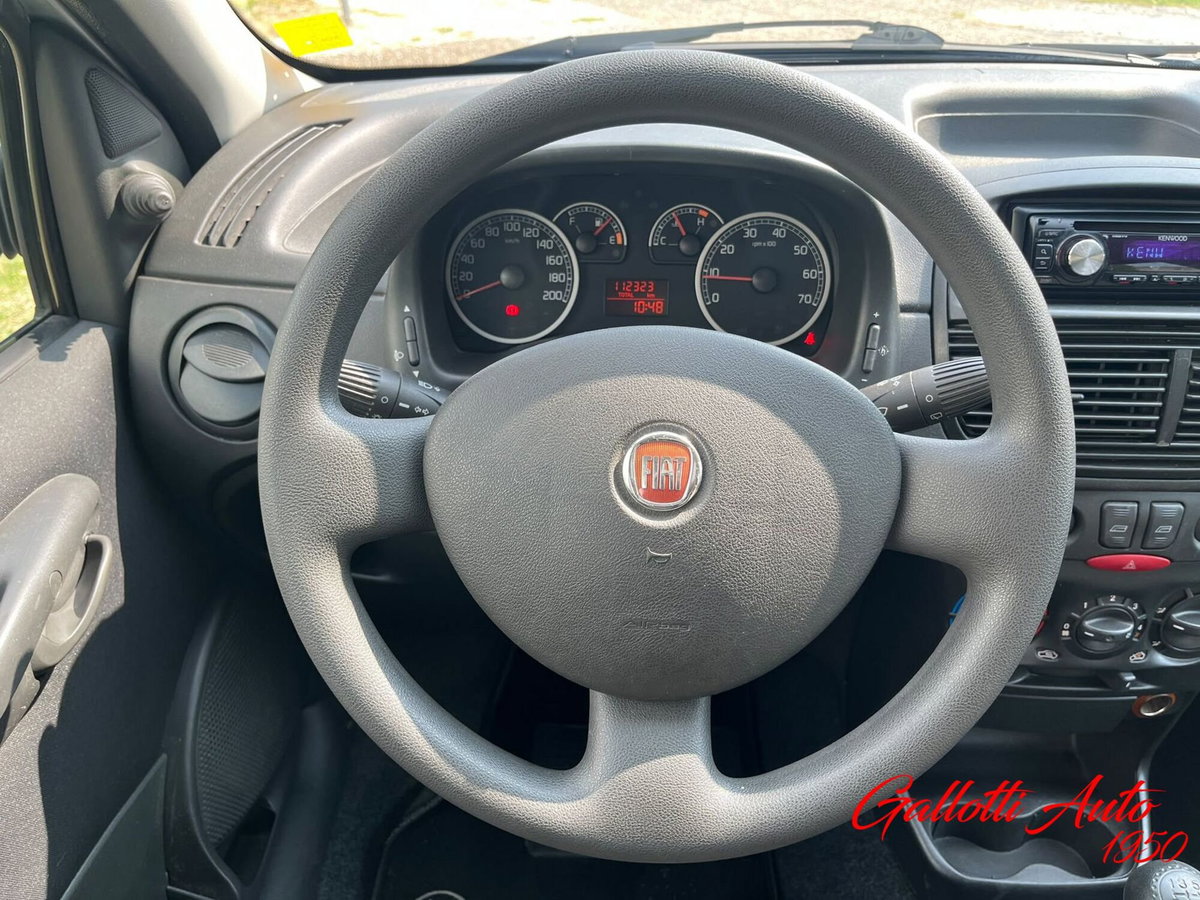 Fiat Punto Classic 1.2 5 porte Dynamic (11)
