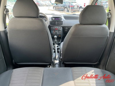 Fiat Punto Classic 1.2 5 porte Dynamic (17)