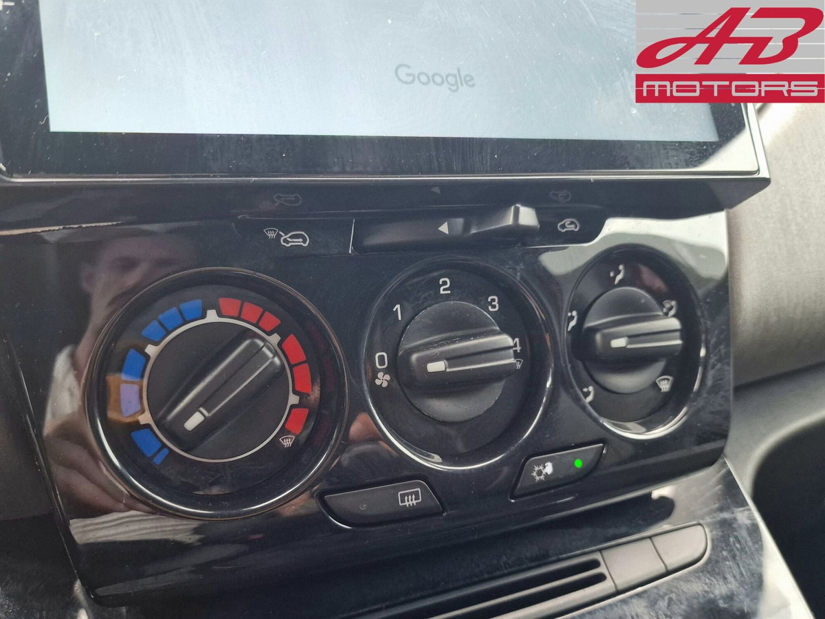 Lancia Ypsilon 1.2 69 CV 5 porte Silver (17)