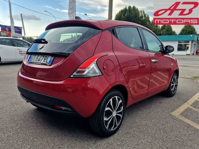 Lancia Ypsilon 1.2 69 CV 5 porte Silver (5)