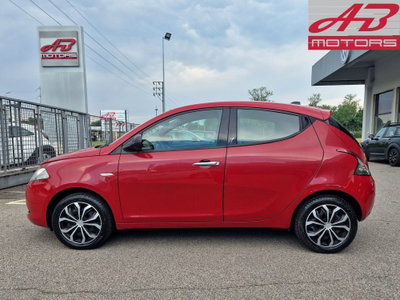 Lancia Ypsilon 1.2 69 CV 5 porte Silver (8)