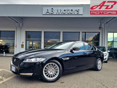 Jaguar XF 2.0 D 180 CV Prestige usata