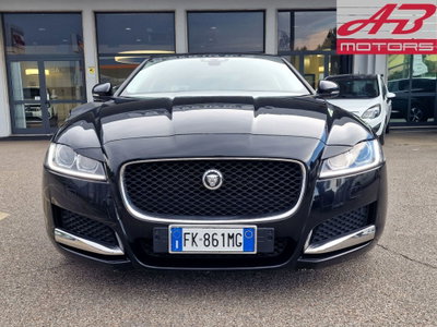 Jaguar XF 2.0 D 180 CV Prestige (2)
