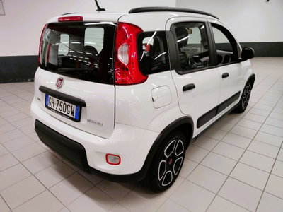 Fiat Panda 1.0 FireFly S&S Hybrid City Cross (4)
