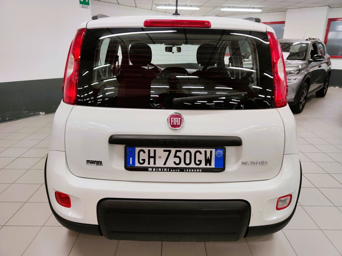 Fiat Panda 1.0 FireFly S&S Hybrid City Cross (5)