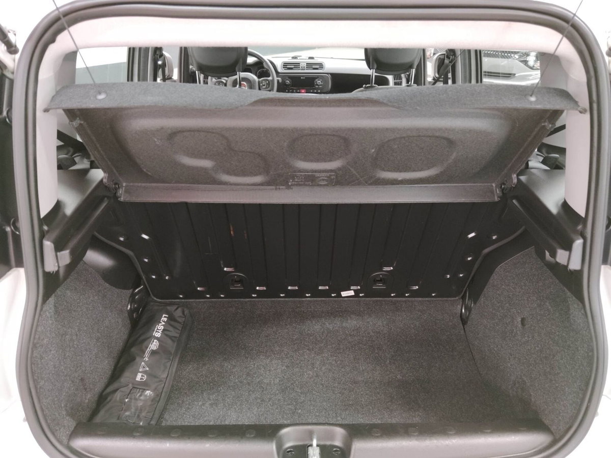 Fiat Panda 1.0 FireFly S&S Hybrid City Cross (7)