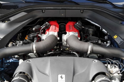 Ferrari California Spider California T DCT (13)