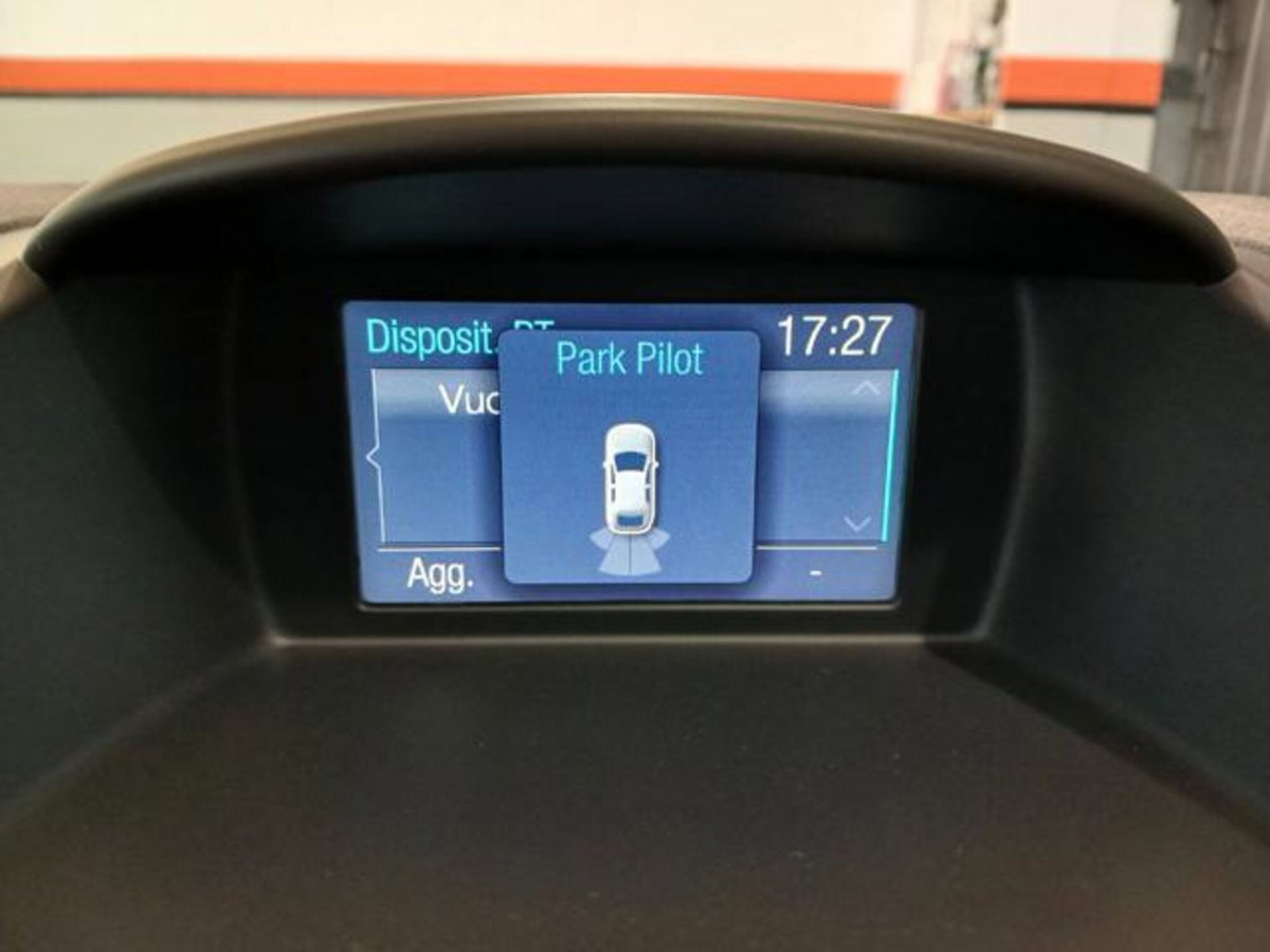 Ford Fiesta 1.0 EcoBoost 100CV 5 porte Individual (14)
