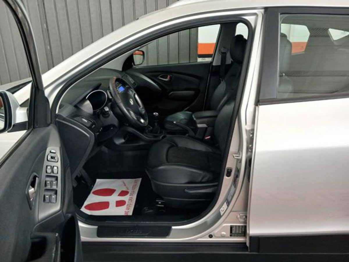 Hyundai ix35 1.7 CRDi 2WD Xpossible (6)