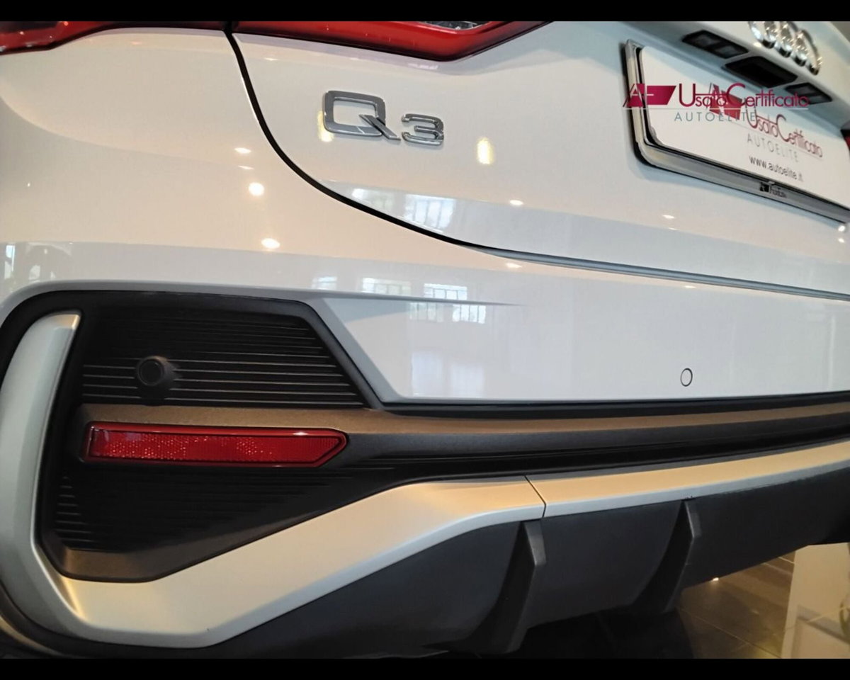 Audi Q3 Sportback 40 TDI quattro S tronic S line edition (9)