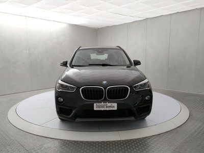 BMW X1 sDrive18d Business (2)