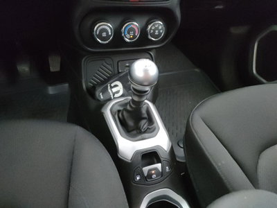 Jeep Renegade 1.4 T-Jet 120 CV GPL Longitude (13)