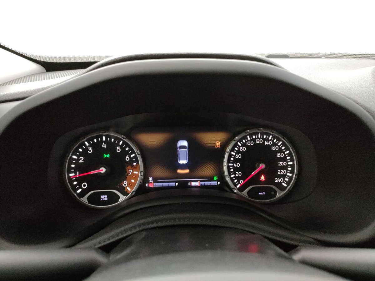 Jeep Renegade 1.4 T-Jet 120 CV GPL Longitude (17)
